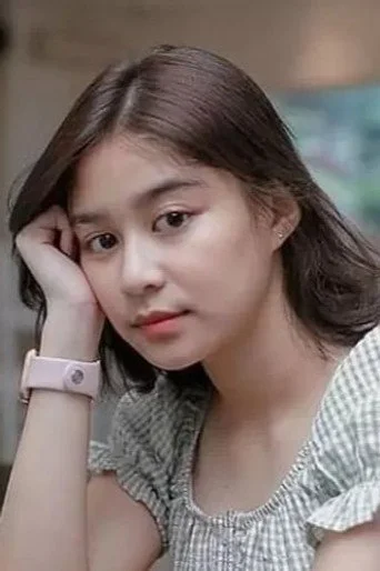 Chân dung Aline Fauziah