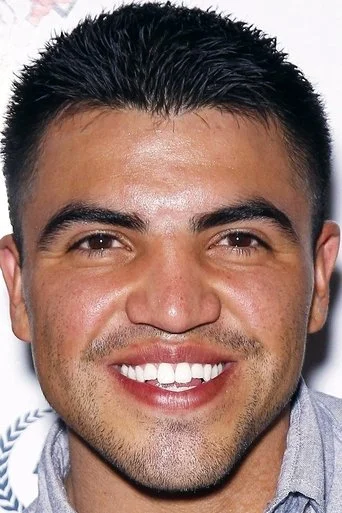 Chân dung Victor Ortiz