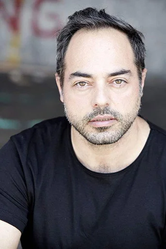 Chân dung Mario Tardón