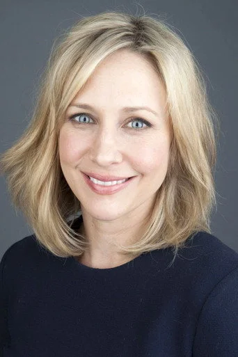 Chân dung Vera Farmiga