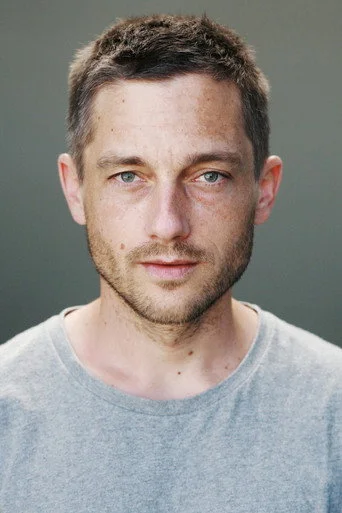 Chân dung Volker Bruch