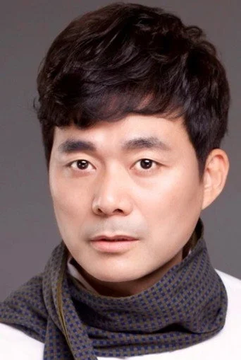 Chân dung 정우혁