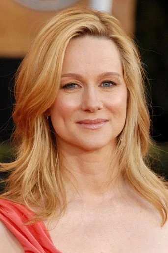 Chân dung Laura Linney