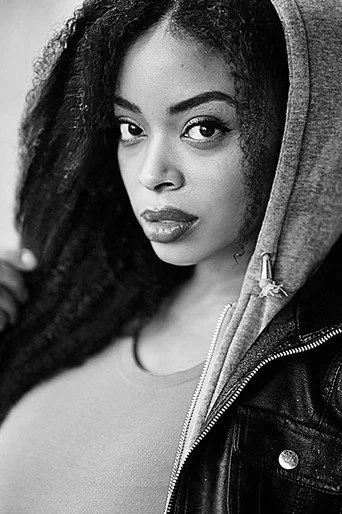 Chân dung Jenique Bennett