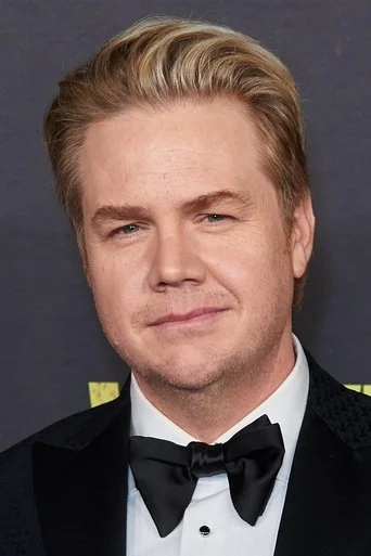 Chân dung Josh McDermitt