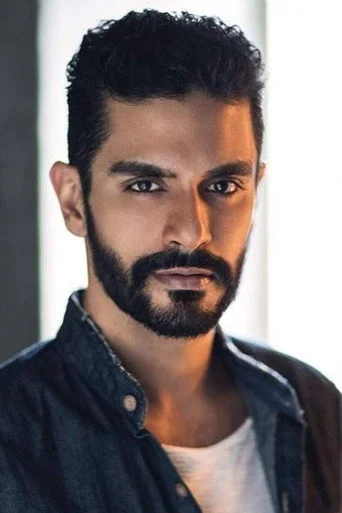 Chân dung Angad Bedi