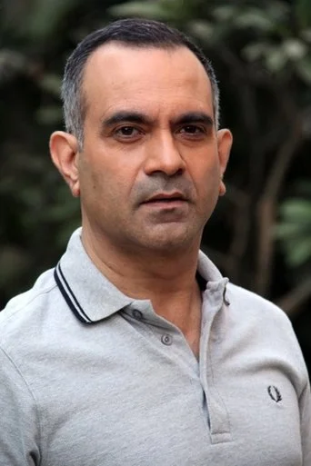 Chân dung Manish Chaudhary