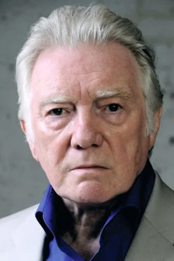 Chân dung Alan Ford