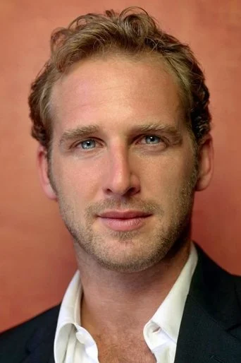 Chân dung Josh Lucas