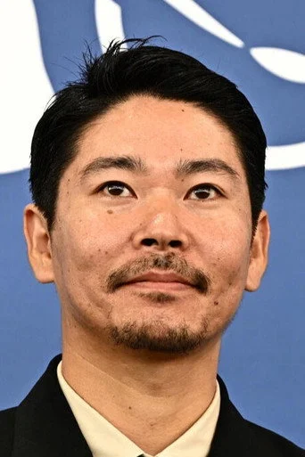 Chân dung Hitoshi Omika