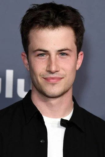 Chân dung Dylan Minnette