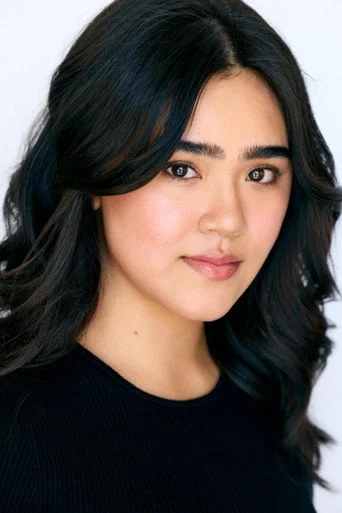 Chân dung Jolie Hoang-Rappaport