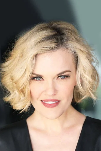 Chân dung Kari Wahlgren