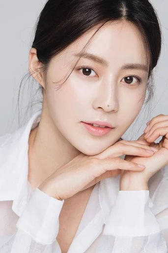 Chân dung Kim Ah-ra
