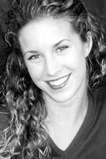 Chân dung Ivey Lloyd