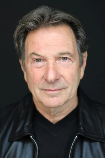 Chân dung Michael Brandon