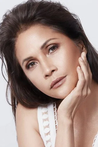 Chân dung Agot Isidro