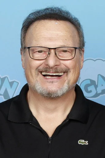 Chân dung Wayne Knight