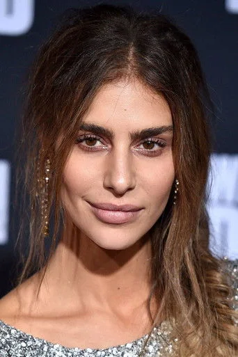 Chân dung Nadia Hilker