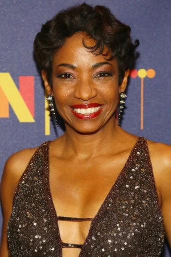 Chân dung Adriane Lenox