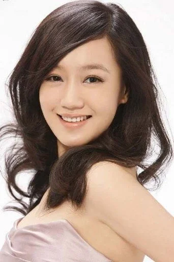 Chân dung Xue Jianing