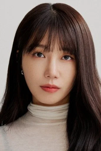 Chân dung Jung Eun Ji