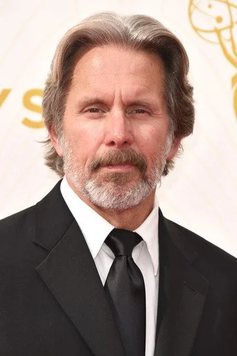 Chân dung Gary Cole