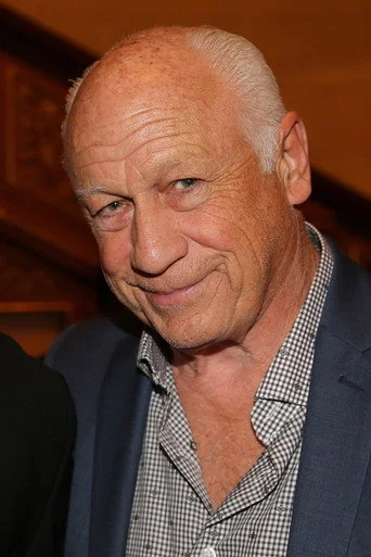 Chân dung Joey Travolta