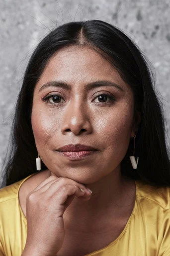 Chân dung Yalitza Aparicio