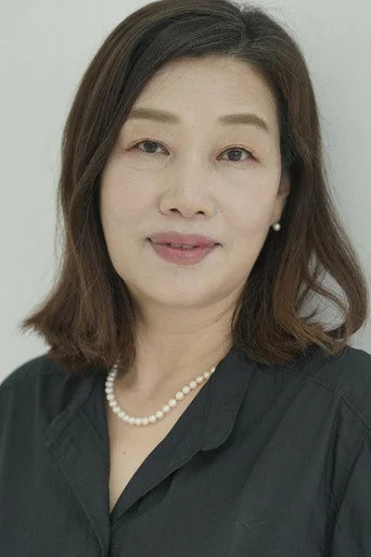 Chân dung Kim Ja-young