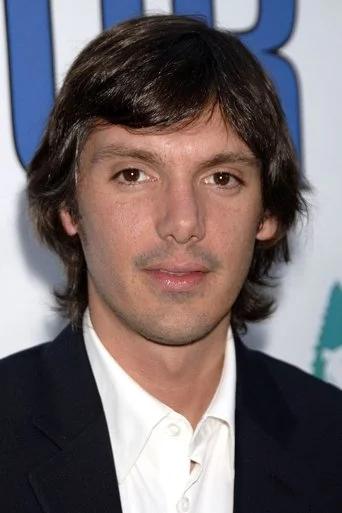 Chân dung Lukas Haas