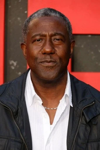Chân dung E. Roger Mitchell
