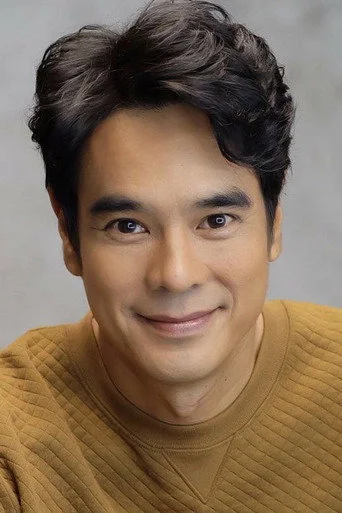 Chân dung Amarin Nitipon