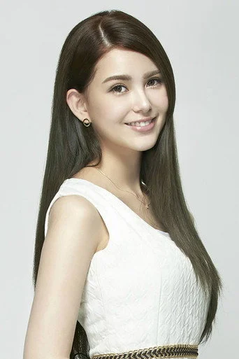 Chân dung Hannah Quinlivan