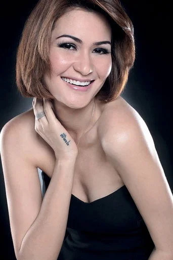 Chân dung Rima Melati Adams