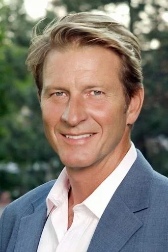 Chân dung Brett Cullen