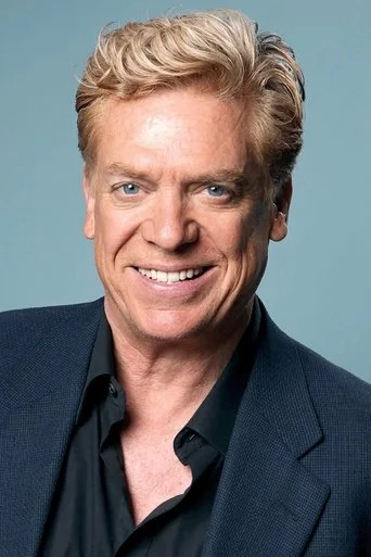 Chân dung Christopher McDonald