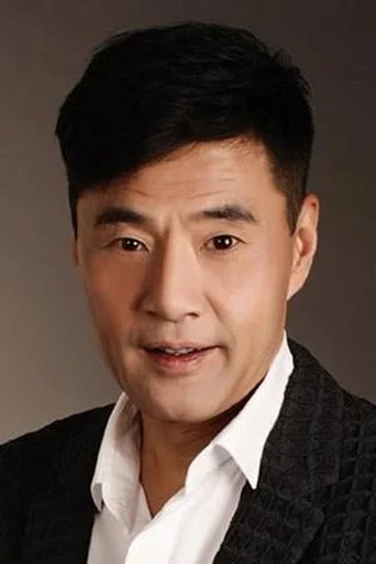 Chân dung Yu Rongguang
