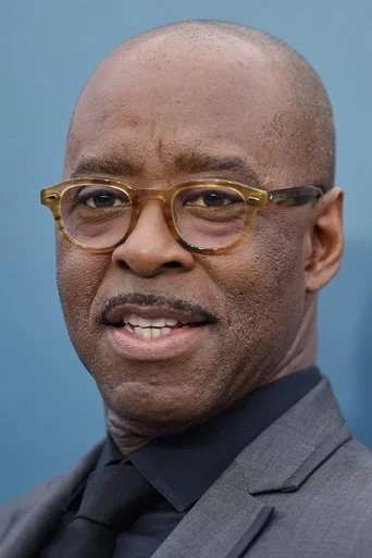 Chân dung Courtney B. Vance