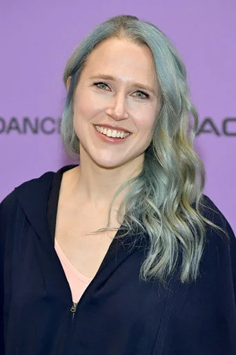 Chân dung Josephine Decker