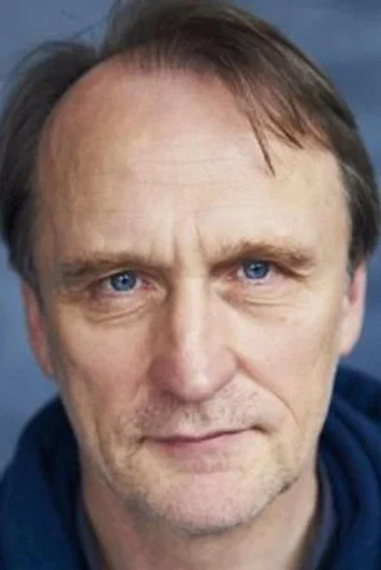 Chân dung Michael Gould