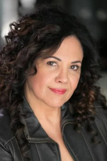 Chân dung Julie Garcia-Briceno