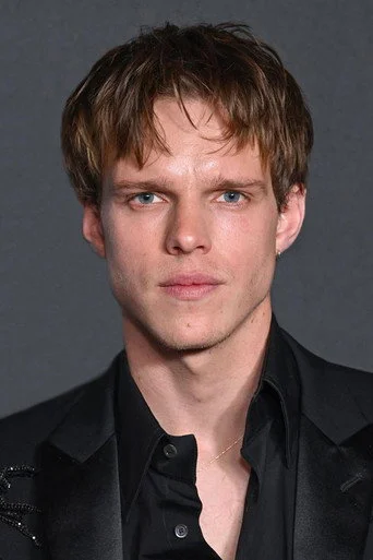 Chân dung Finn Bennett