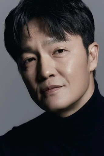 Chân dung Cho Han-chul