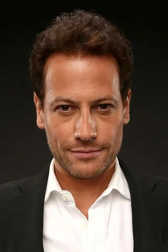 Chân dung Ioan Gruffudd