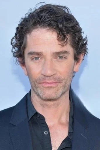 Chân dung James Frain