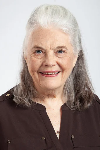 Chân dung Lois Smith