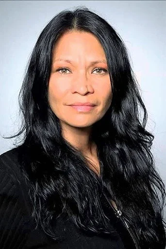 Chân dung Michelle Thrush