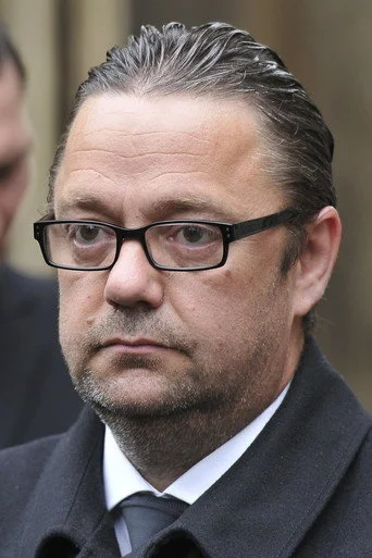 Chân dung Ronnie Fox