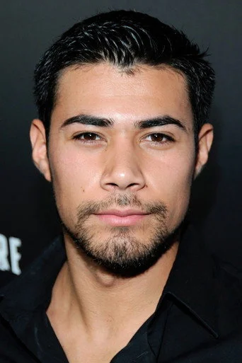 Chân dung Julian Alcaraz